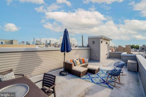 1243 24th St, Philadelphia PA  19121-4820 exterior