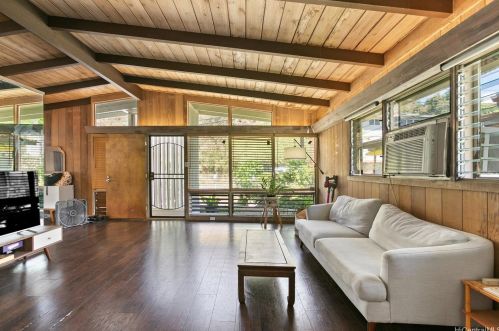 1485 Haku St, Honolulu, HI 96819-1636