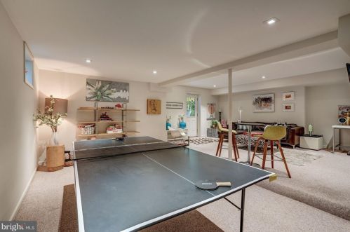 10009 Leafy Ave, Silver Spring MD 20910-1021 exterior