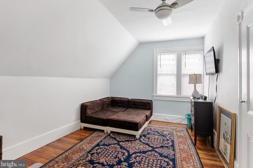 135 Warwick Rd, Tavistock NJ  08033-3706 exterior