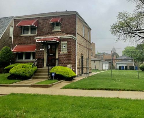 10331 Forest Ave, Chicago, IL 60628-2816
