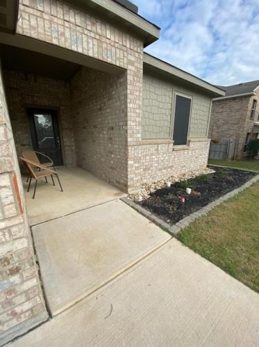 513 Cross Ridge Cir, Fort Worth TX  76120-1724 exterior