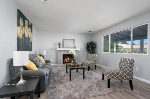 6918 Kon Tiki Dr, Citrus Heights, CA 95662-3433