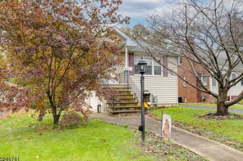 1228 Kline Pl, Rahway, NJ 07065-1947