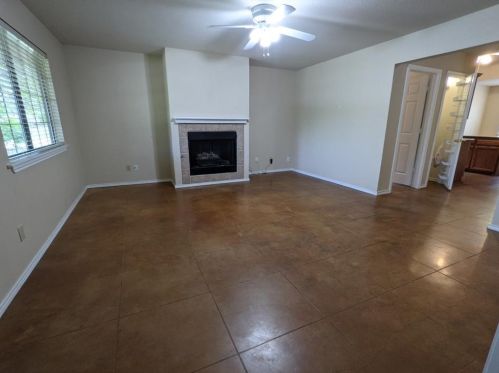 206 Collins St, Argyle TX  76226-2301 exterior