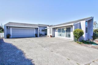 9944 Timothy Path, Salinas, CA 93907-1034