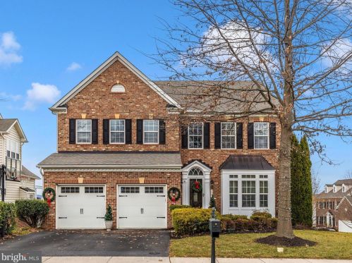 10 Wagon Shed Ln, Middletown, MD 21769-7757