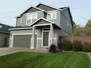 1209 Canal Ave, Albany, OR 97322-6275