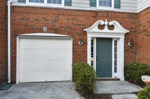 3922 Howell Park Rd, Duluth, GA 30096-1729