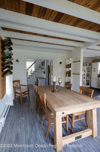 37 Hubbard Ave, Tinton Falls NJ 07701-5532 exterior