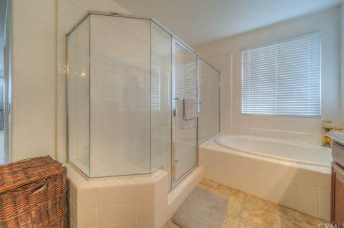 9380 Dauchy Ave, Riverside CA  92508-9213 exterior