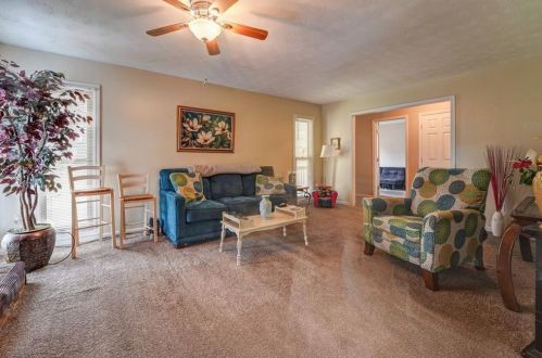 1985 Smyrna Ln, Conyers GA 30094-5158 exterior