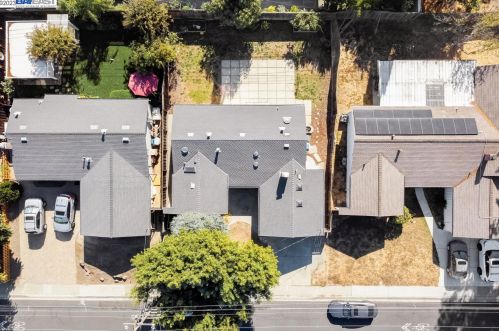 1416 Sunshine Dr, Concord CA  94520-4069 exterior