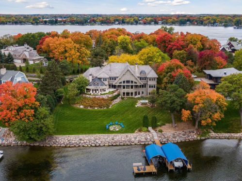 1640 Bohns Point Rd, Orono MN  55391-9310 exterior
