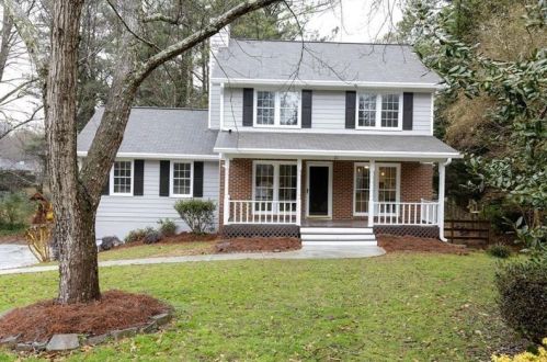 21 Louise Ct, Marietta, GA 30064-1857