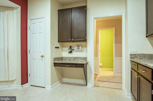 11793 Nates Pl, Woodbridge VA  22192-7410 exterior
