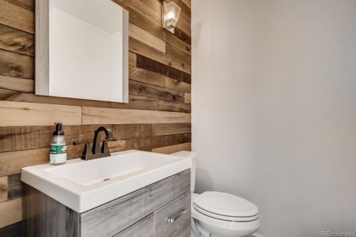 17855 Kepner Dr, Aurora CO 80017-3307 exterior