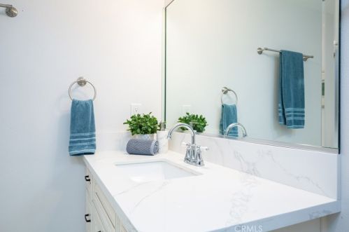 16530 Mount Cook Cir, Santa Ana CA  92708-2433 exterior