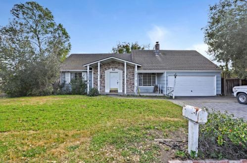 1530 Richardson Ave, Los Altos, CA 94024-6141