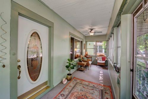 1104 Argyle St, Saint Paul MN  55103-1004 exterior