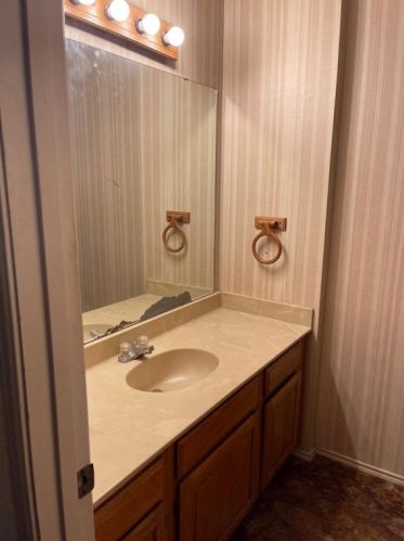 10220 Lone Pine Ln, Fort Worth TX  76108-3914 exterior