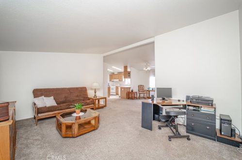 27 Spruce Via, Anaheim CA  92801-1043 exterior