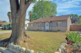8268 Verbena Dr, Riverside CA  92504-2442 exterior