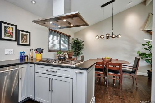 6339 Oneida Ct, Englewood CO 80112-2520 exterior