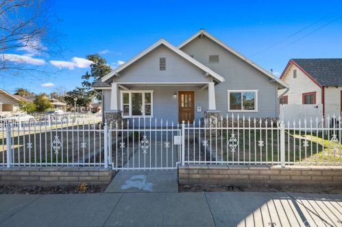 3508 Locust St, Riverside CA  92501-2637 exterior