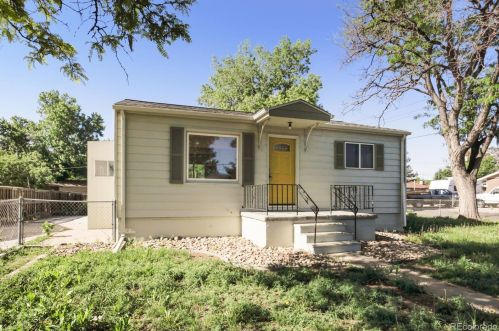 2290 59th Pl, Denver, CO 80221-6615
