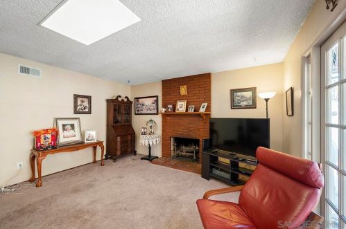 1139 Nolan Ave, Chula Vista CA  91911-3634 exterior