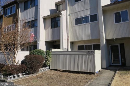 15253 Lodge Ter, Woodbridge VA  22191-3805 exterior