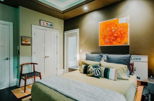 1837 Hosea L Williams Dr, Atlanta GA  30317-2211 exterior