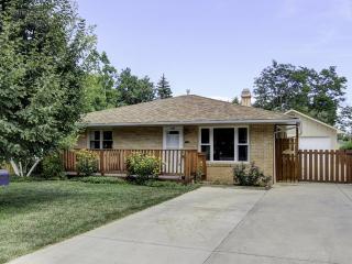 802 Sumner St, Longmont, CO 80501-4837