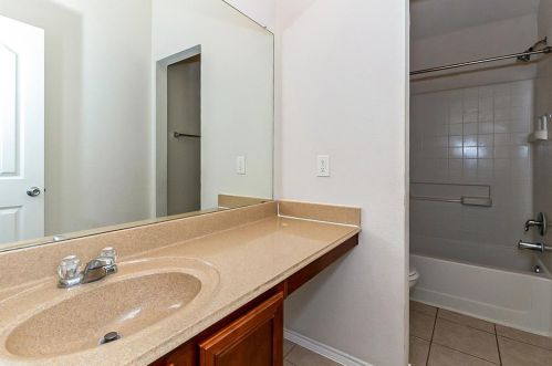 10416 Sixpence Ln, Fort Worth TX  76108-6959 exterior