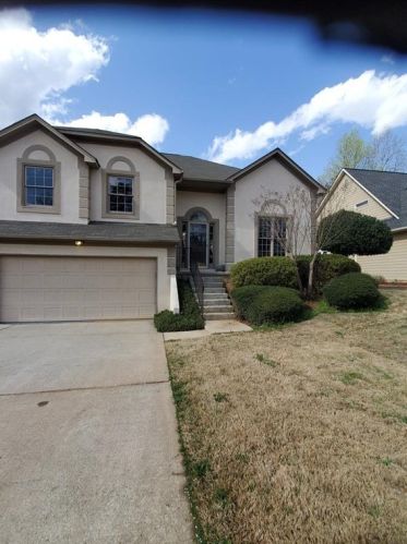2665 River Summit Dr, Duluth, GA 30097-2261