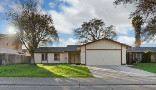 9039 Casterbridge Dr, Stockton, CA 95209-1751