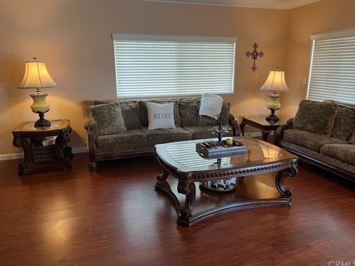 14210 Vista Grande Dr, Riverside, CA 92508-2461
