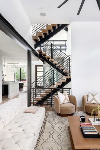 35 Grape St, Denver CO  80220-5804 exterior