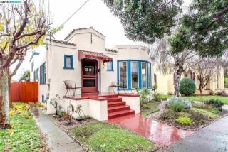 1004 Pearl St, Alameda, CA 94501-5446