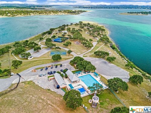 248 Mystic Breeze, Spring Branch TX 78070-5076 exterior