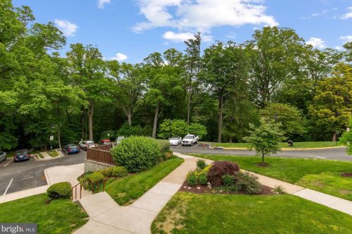 9610 Dewitt Dr, Silver Spring MD 20910-7110 exterior