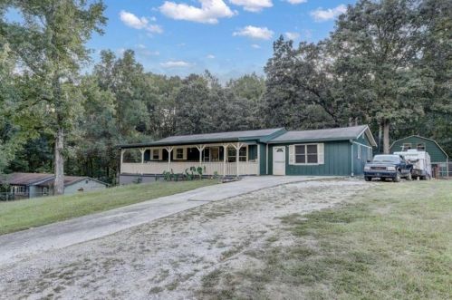9003 Meadow Dr, Lithia Springs, GA 30122-3710