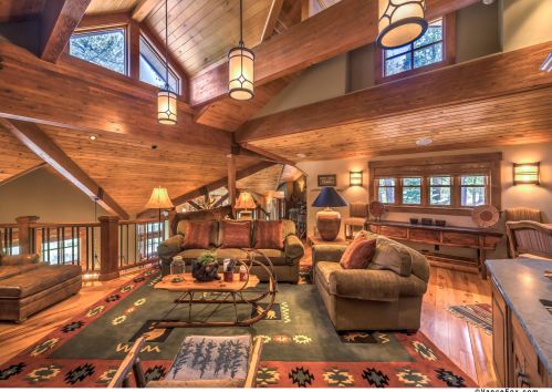 10221 Dick Barter, Truckee CA  96161-5172 exterior