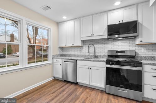 5731 Sweetwind Pl, Columbia MD  21045-2577 exterior