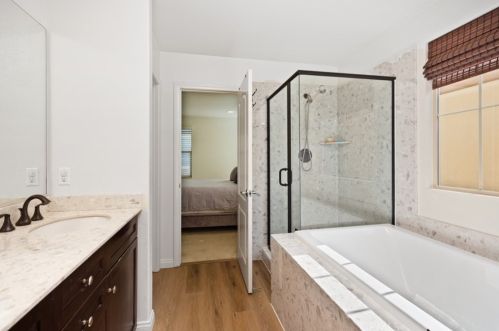 38 Latitude, Irvine CA  92618-8821 exterior