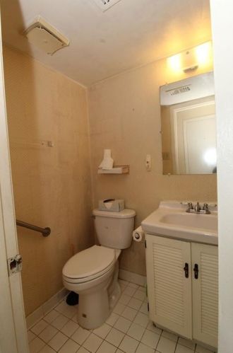 2552 Bradford Sq, Atlanta GA  30345-1339 exterior