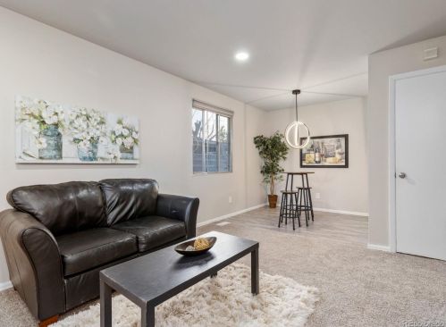 1719 Jerry Murphy Rd, Pueblo CO  81001-1540 exterior