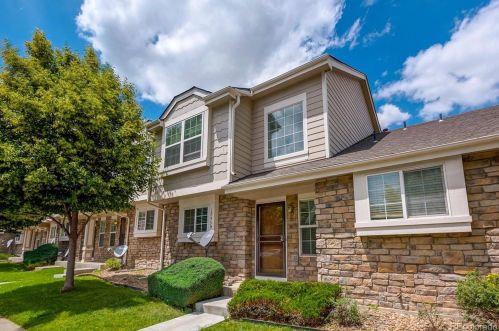 1295 Zeno Cir, Aurora, CO 80017-4374