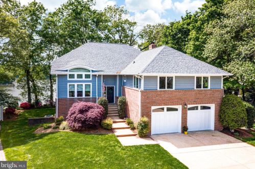 904 Lynch Dr, Arnold, MD 21012-1505